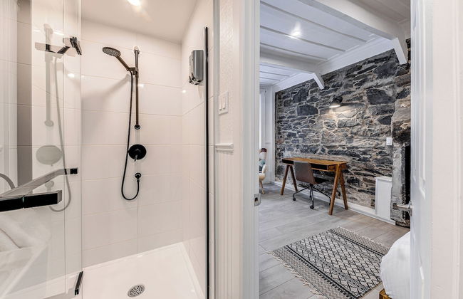 Gorgeous 3 Bedroom 2-floor Old Townhouse - Foto 23