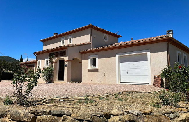 Villa With Private Pool and Jacuzzi - Photo 38