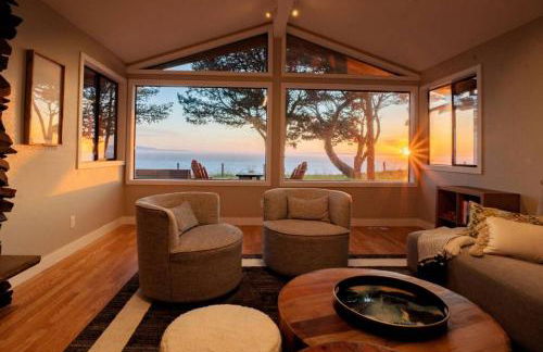 Oceanfront Family Retreat - Foto 10