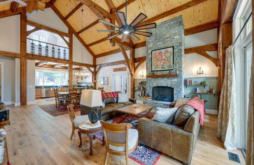 6 Mi to Dtwn Cashiers Spacious Home with Deck - Foto 2