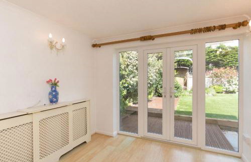 The Cottage on the Beach - Sleeps 7 - Large Garden - Foto 35