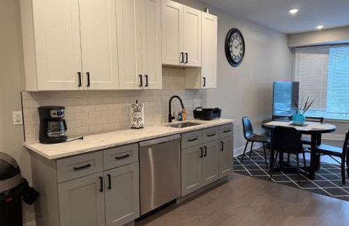 Modern 2BR 2BA Apartment with rooftop in Brewerytown - Foto 5