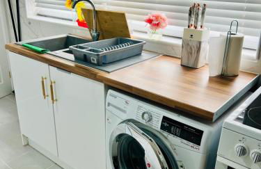 Walsall Comfort Home 3Bedroom Retreat Sleeps 6 - Foto 11