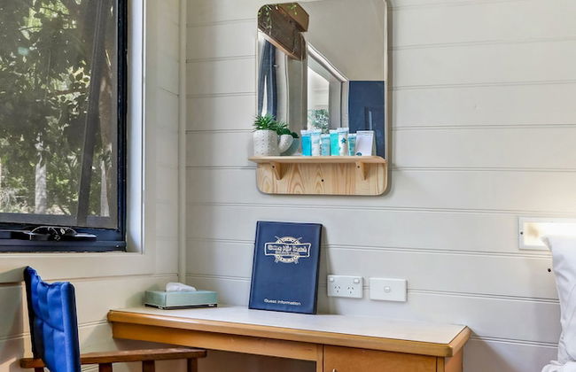 Seven Mile Beach Holiday Park - Photo 7