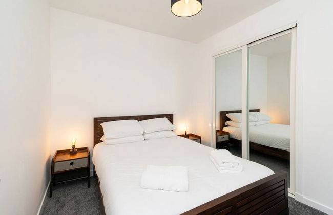 Bissets Bond - Converted Warehouse - Photo 15