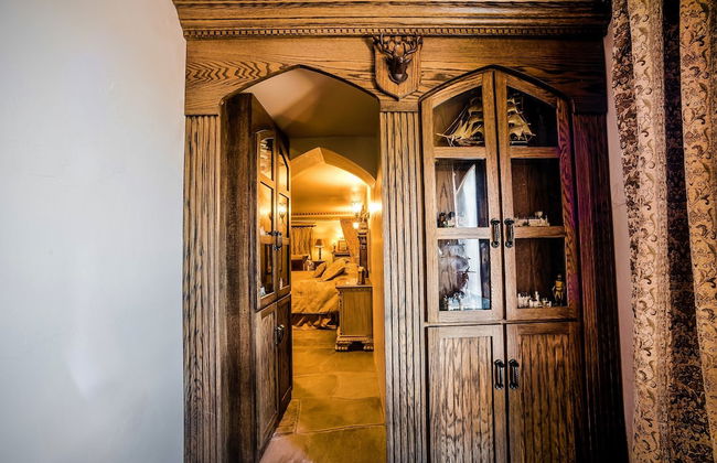 HIGHLANDS CASTLE overlooking Lake George.. plus 2 other Castles! - Foto 58