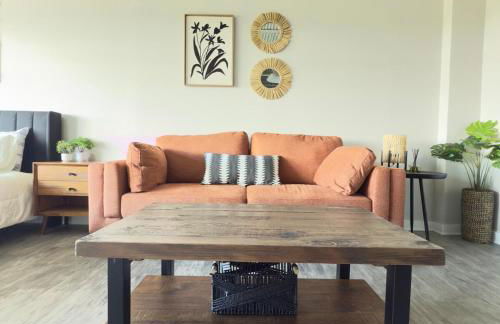 Scenic Serenity, dtown, gym, free parking - Foto 3