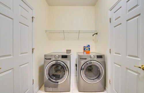 22 Mi to Disney Kissimmee Home with Pool and Hot Tub - Foto 28