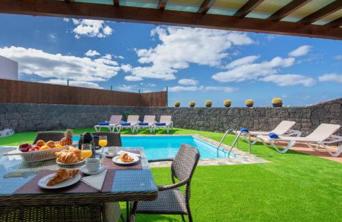 Villas Puerto Rubicon - Foto 24