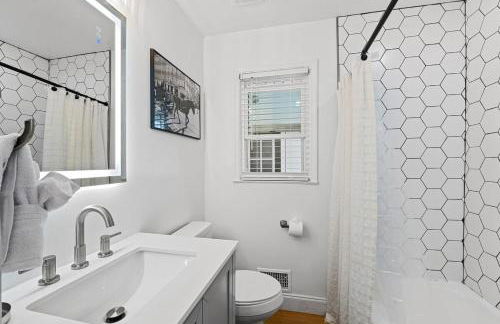 New 5 Star Luxury Putting Green Hot Tub EV Fire Pit 5Min From The Masters - Foto 49