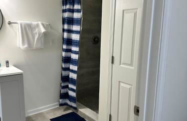 Stylish Getaway Entire Home - Foto 18