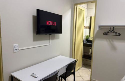 Flat Moderno com Ar e Wi-Fi Rápido a 5min Aeroporto - Photo 6