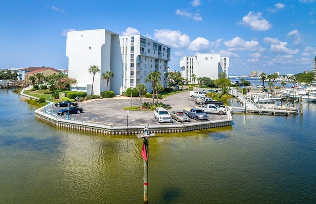 Dolphin Point 404a 2 Bedroom Condo by RedAwning - Foto 35