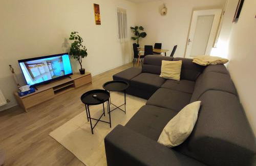 T3 lumineux avec grande terrasse et parking sécurisé - Foto 27