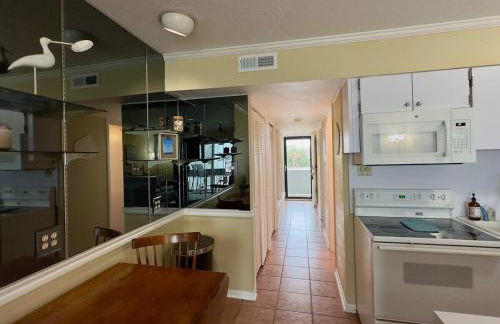 Poolside Island Condo - Foto 25