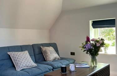 Goring River Retreat with Gym and Wellness Area - Photo 17