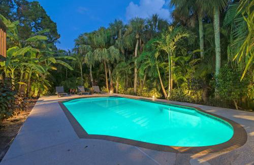Palm Paradise - Pet Friendly Home on Siesta Key w/ Large Heated Private Pool & Outdoor Area! - Foto 1