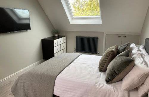 Oak Bray Coach House - Photo 14