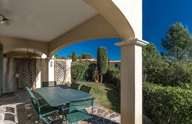 Terraced House in Domaine de Saint-endreol With Golf, SPA and Communal Pool - Photo 35