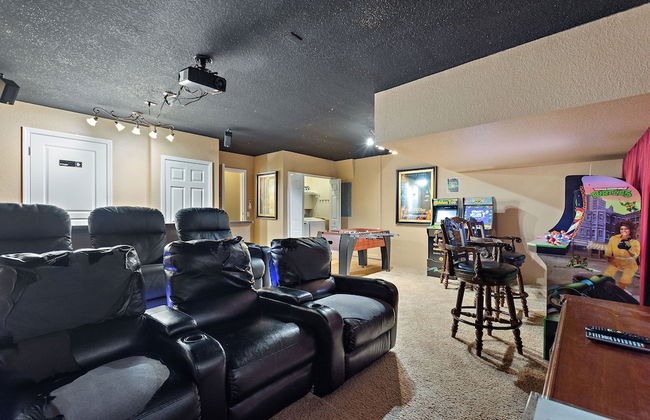 Funcation at Windsor Hills by Shine Villas Sleeps up to 12 - Foto 23