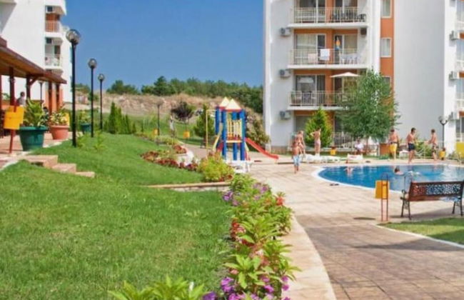 New & Stylish Sun Break Apartment in Sveti Vlas - Photo 35