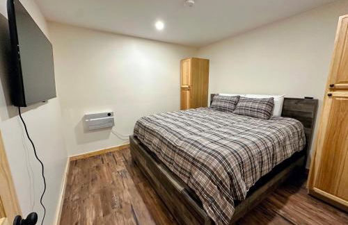 31R Brand new log home on quiet side street in Bethlehem, close to Main Street! 20 min to skiing - Foto 43