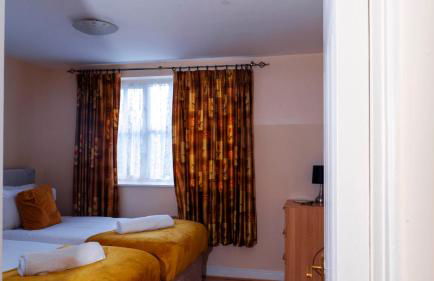 Homely 2Bed Apt Bletchley Milton Keynes Contractors & Vacationers - Foto 21