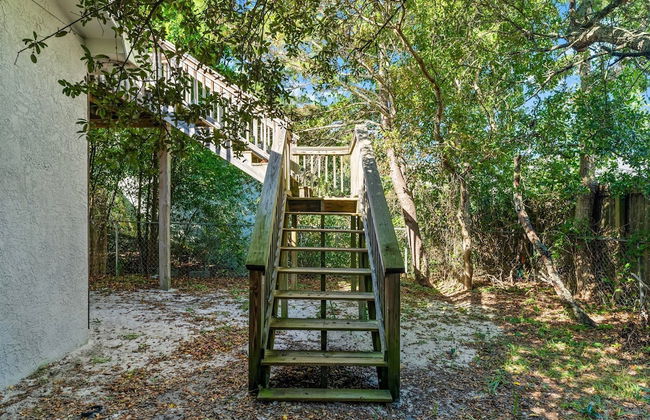 Lux min to Beach and Hospital with Hot Tub - Foto 45