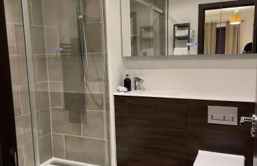 The Comfort, with Free Parking, Harlow - Foto 24