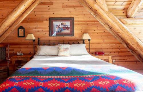 Peaceful Waterfront Log Cabin near Crater Lake National Forest, Oregon - Foto 73