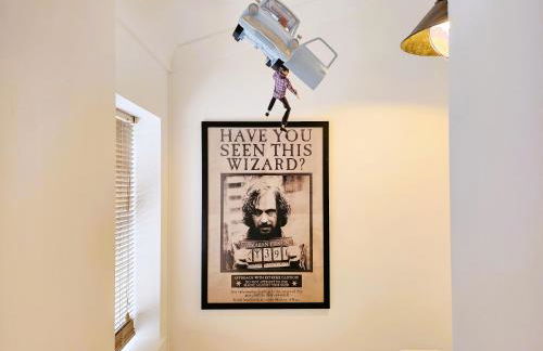 MAGICAL HARRY POTTER THEMED HOME IN WATFORD - FREE off-street PARKING - Foto 9