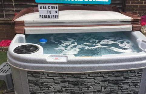 Amaya Nine Sleeps 7 Large 4 bed house - Bottesford - Foto 26