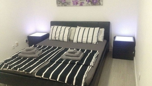 Light and Airy Apartment Right Behind the Iconic Plaza de España, - Foto 2, Habitación