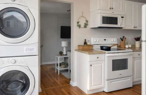 The Rustic Retreat- close to downtown - Foto 3