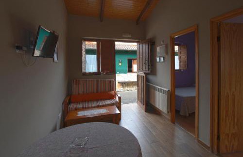 Apartamentos El Campal - Photo 50