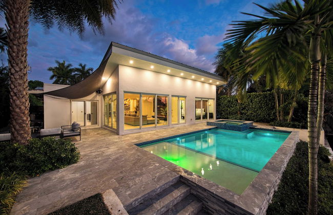Luxury Waterfront Home w/ Pool, Hot Tub & Dock Near Las Olas Gulfstream - Foto 38