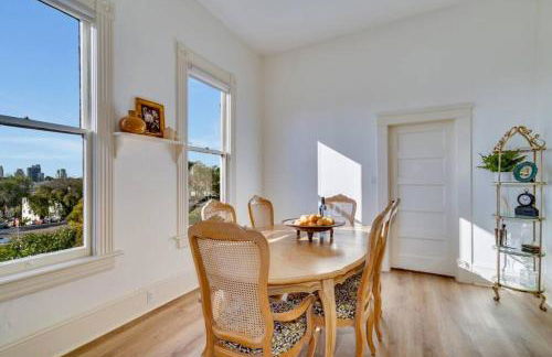 The Stanton Residence - Chic and Cozy Classic near Downtown - Foto 22