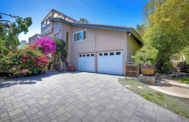 Serene Coastal Home Sleeps 8 1 Mile From Beach! - Foto 40