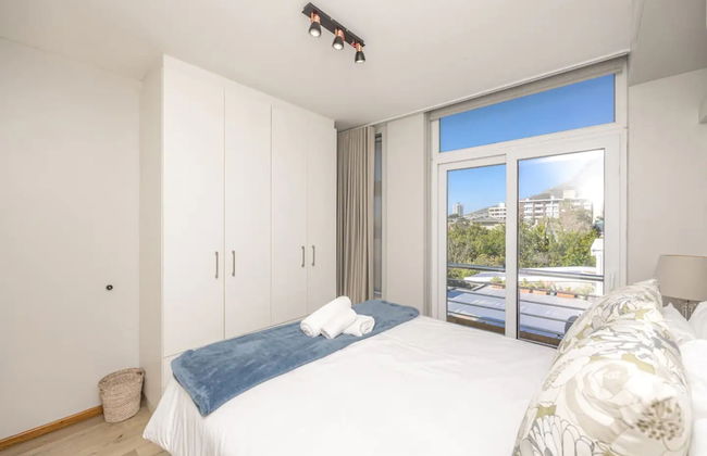 1bedroom With Tablemountain View - Photo 1