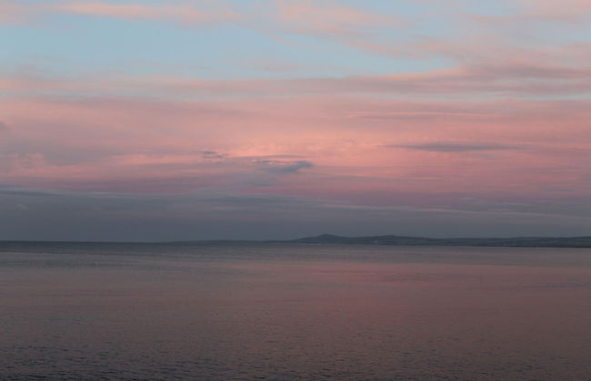 Beachfront Panoramic Seaview Free Wifi & Parking - Photo 15