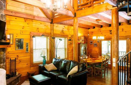 Log Cabin Rental with a Porch near Shenandoah National Park, Virginia - Foto 13