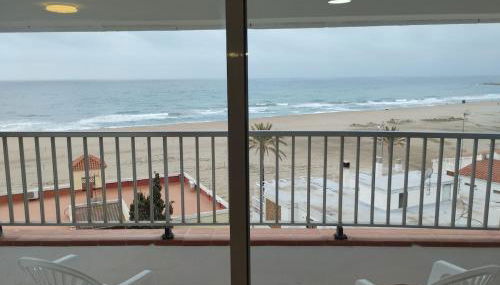 Apartamento con vistas al mar! Comaruga - Photo 4