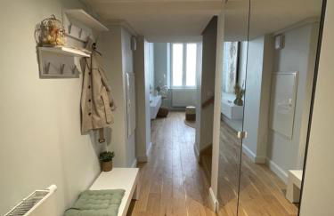 FACE MER PIEDS DANS L'EAU DUPLEX 4 Chambres 155 M2 8-12 personnes - Photo 59