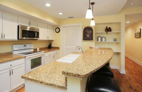 Club at Mexico Beach 2J by Pristine Properties Vacation Rentals - Foto 6