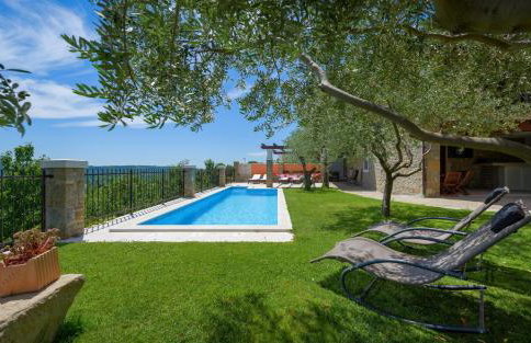Villa Zamask for 7 people near Motovun with jacuzzi & sauna - Photo 2