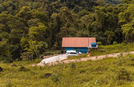 Ecocasa azul - Chalé na mata - Foto 33