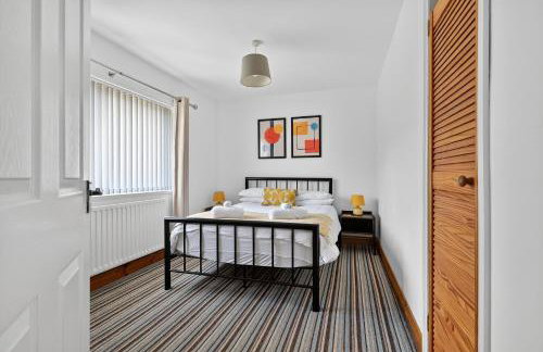 Hillsborough Home from Home, Garden and 2x Parking by StayByNumbers - Foto 26