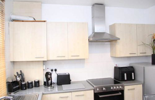 Miner's Retreat Comfy 2-Bed Home, Swadlincote - Foto 30