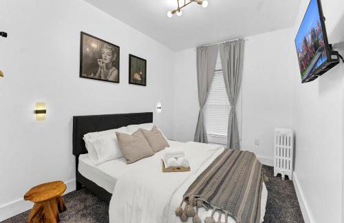 Centrally Located Modern Apartment - Foto 25