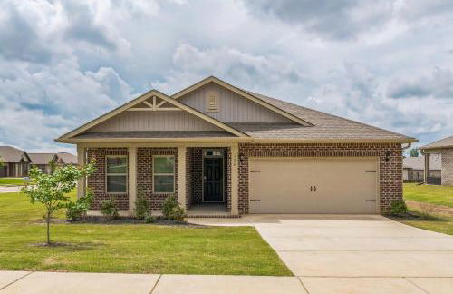 Charming 4BR Ranch-Style Home - Corner Lot home - Foto 31